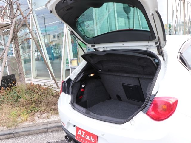 ALFAROMEO GIULIETTA 2012 Image 31