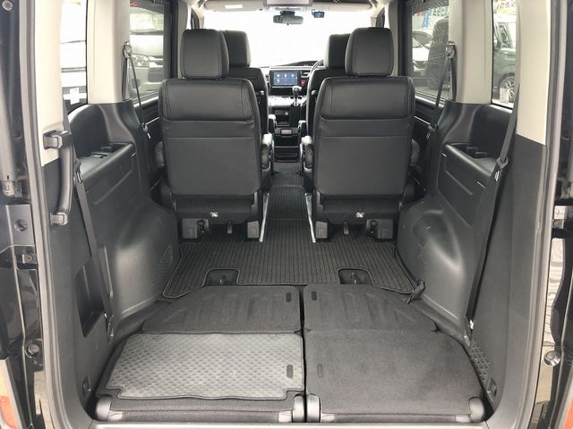 HONDA STEPWAGON SPADA 2016 Image 31