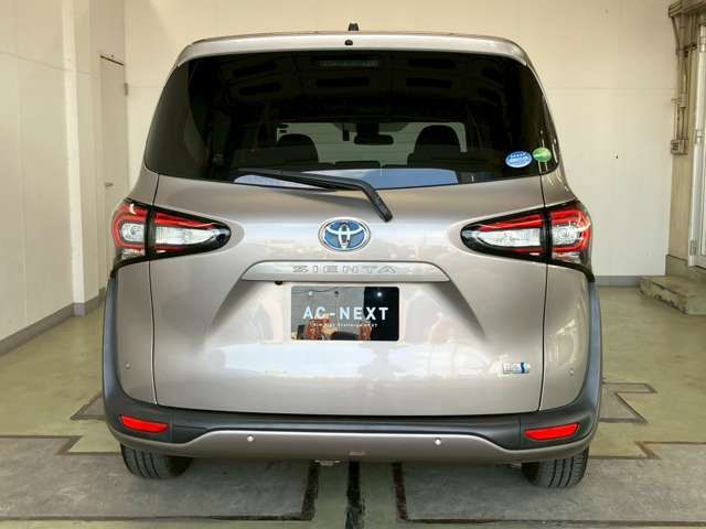 TOYOTA SIENTA HYBRID 2020 Image 31