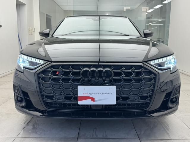 AUDI S8 2022 Image 31