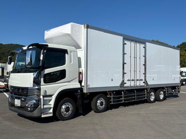 MITSUBISHI FUSOU SUPER GREAT 2025 Image 31