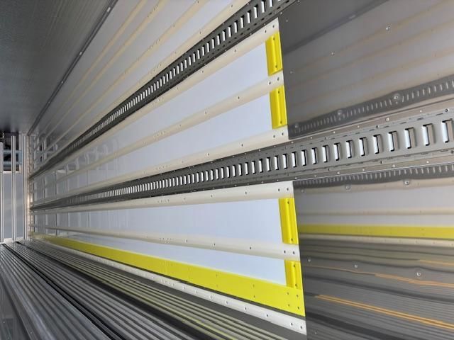 MITSUBISHI FUSOU SUPER GREAT 2025 Image 31