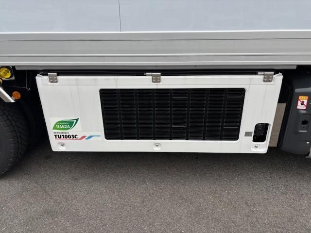 MITSUBISHI FUSOU SUPER GREAT 2025 Image 31