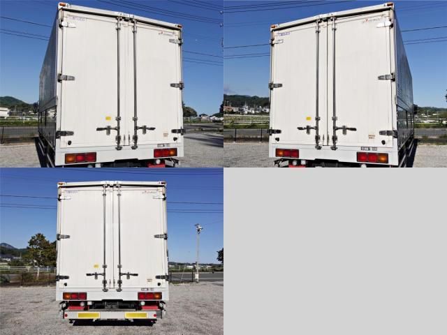 MITSUBISHI FUSOU FIGHTER 2010 Image 31