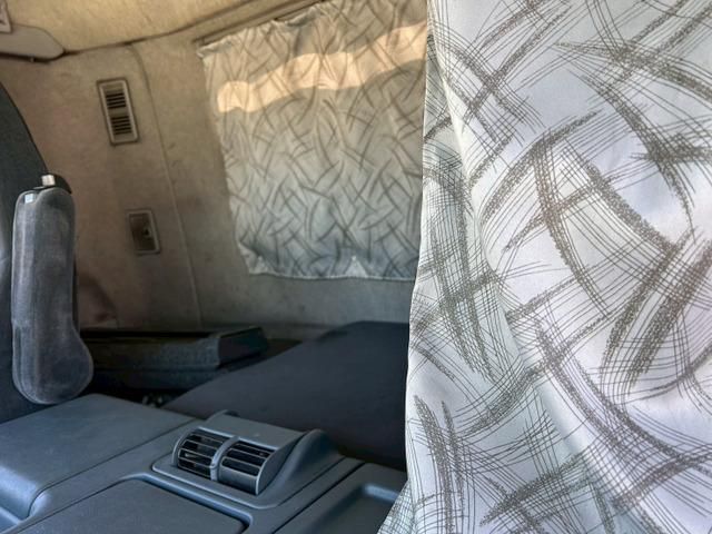 MITSUBISHI FUSOU SUPER GREAT 2006 Image 31