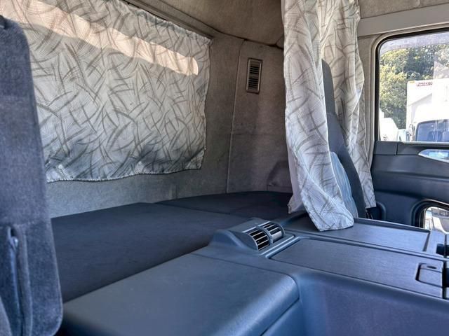 MITSUBISHI FUSOU SUPER GREAT 2006 Image 31