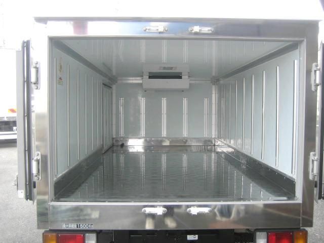 ISUZU ELF 2019 Image 31