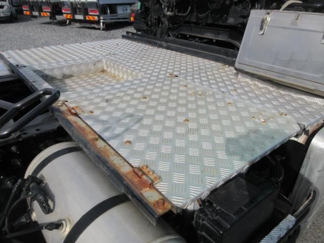 NISSAN DIESEL QUON 2015 Image 31