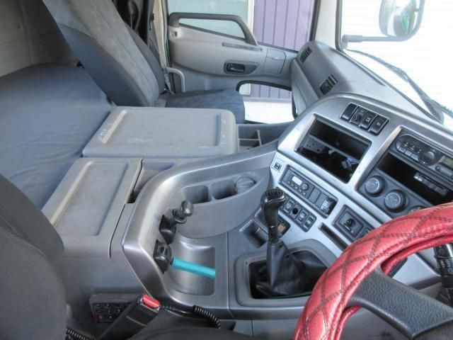 NISSAN DIESEL QUON 2015 Image 31