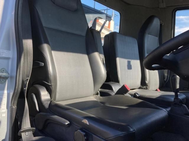 MITSUBISHI FUSOU FIGHTER 2019 Image 31