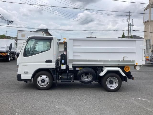 MITSUBISHI CANTER 2023 Image 31