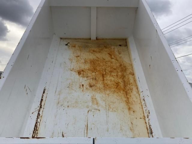 MITSUBISHI CANTER 2023 Image 31