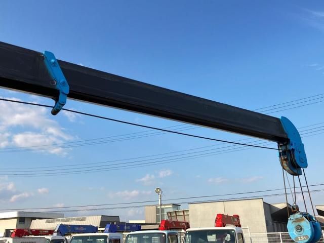 MITSUBISHI FUSOU FIGHTER 2018 Image 31