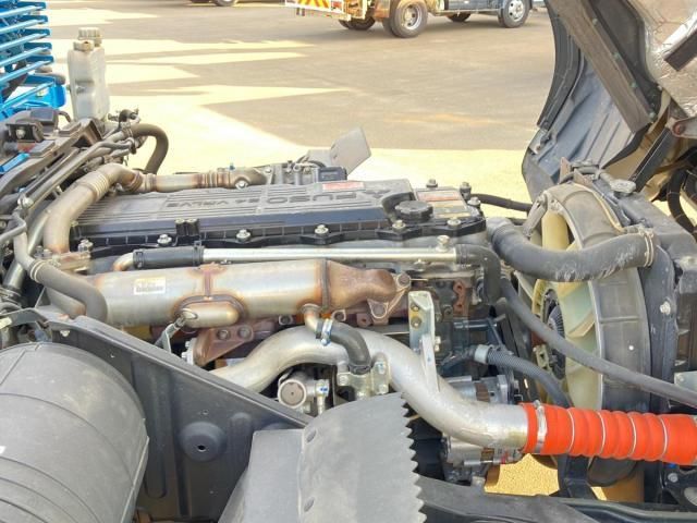 MITSUBISHI FUSOU FIGHTER 2018 Image 31