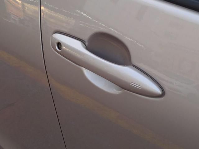 TOYOTA PRIUS 2019 Image 31