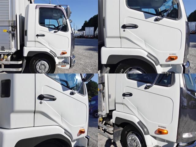 MITSUBISHI FUSOU FIGHTER 2010 Image 31