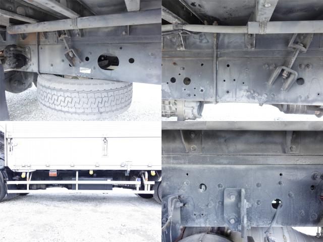 MITSUBISHI FUSOU FIGHTER 2010 Image 31