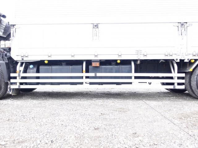 NISSAN DIESEL QUON 2019 Image 31