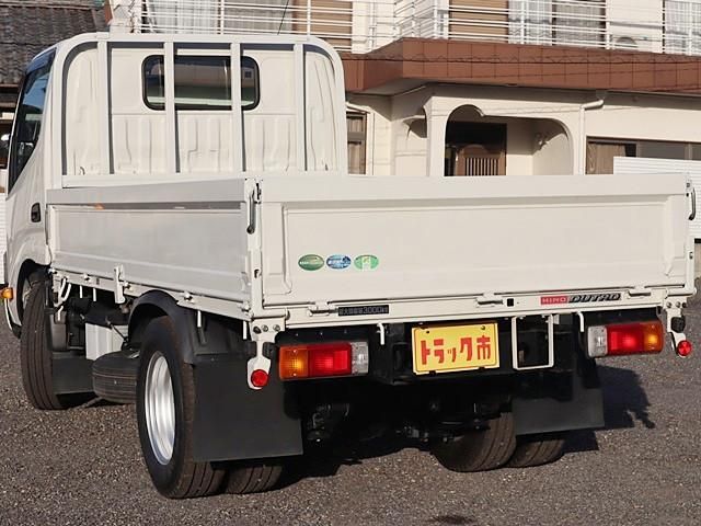 HINO DUTRO 2020 Image 31