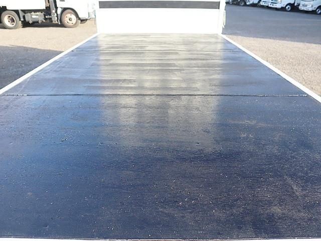 HINO DUTRO 2020 Image 31