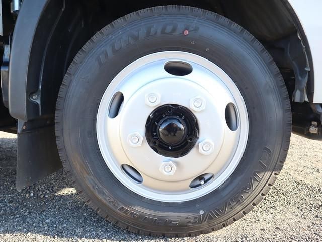 HINO DUTRO 2020 Image 31