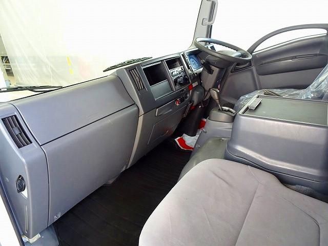 ISUZU ELF 2017 Image 31