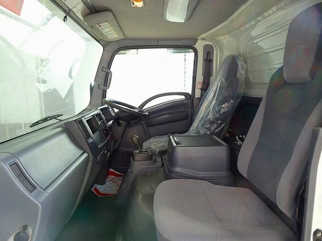 ISUZU ELF 2017 Image 31