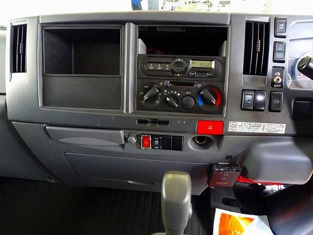 ISUZU ELF 2017 Image 31