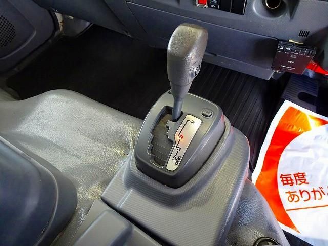 ISUZU ELF 2017 Image 31