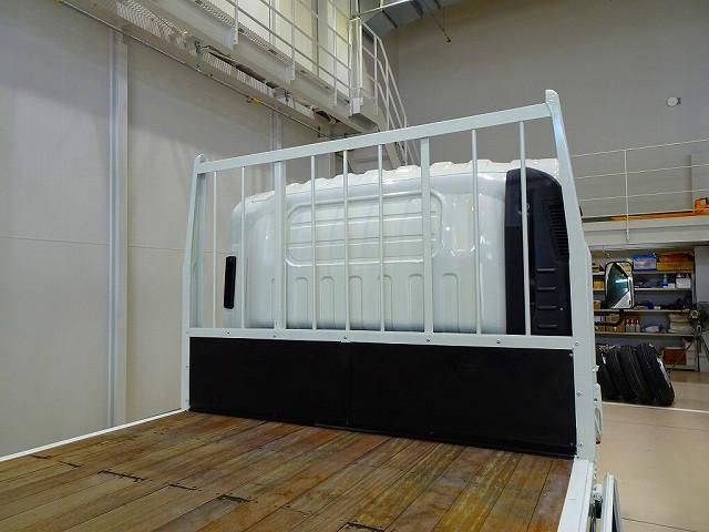 ISUZU ELF 2017 Image 31