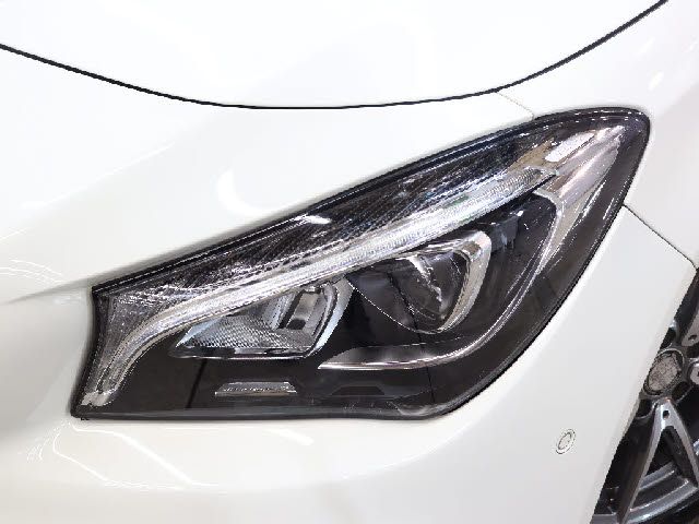 MERCEDES BENZ MERCEDES AMG CLA CLA 2017 Image 31