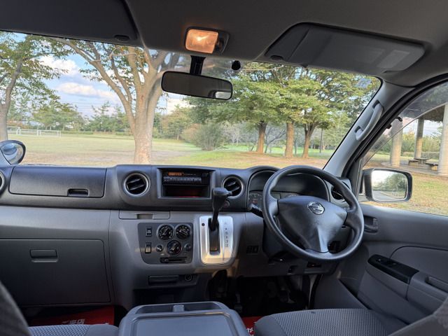 NISSAN NV350 CARAVAN 4WD 2014 Image 31