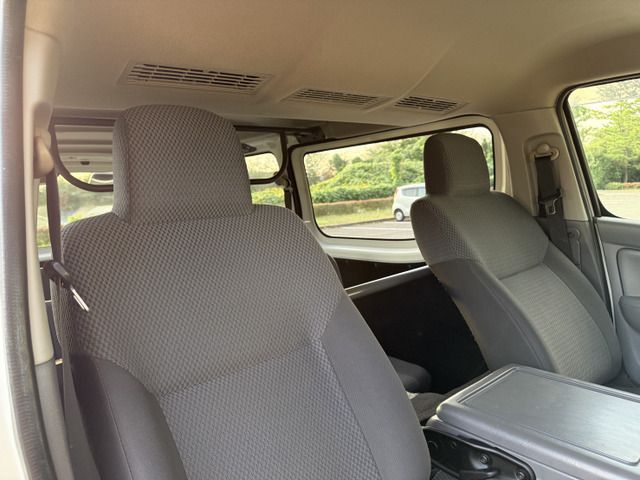 NISSAN NV350 CARAVAN 4WD 2014 Image 31