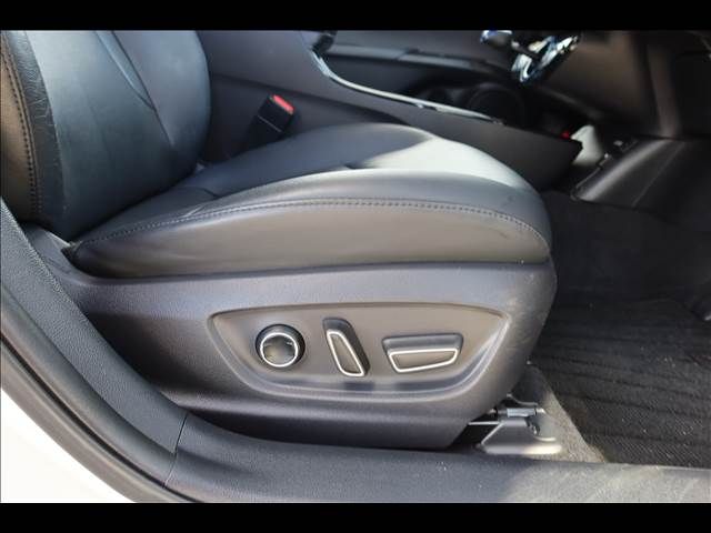 TOYOTA PRIUS 2017 Image 31