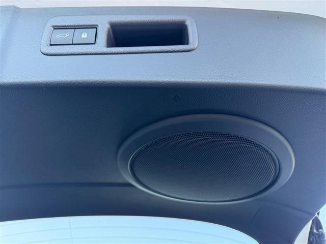 TOYOTA LEXUS NX300H 2020 Image 31