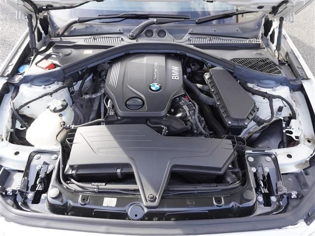 BMW 1SERIES 2018 Image 31