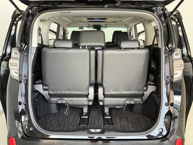 TOYOTA VELLFIRE 2018 Image 31