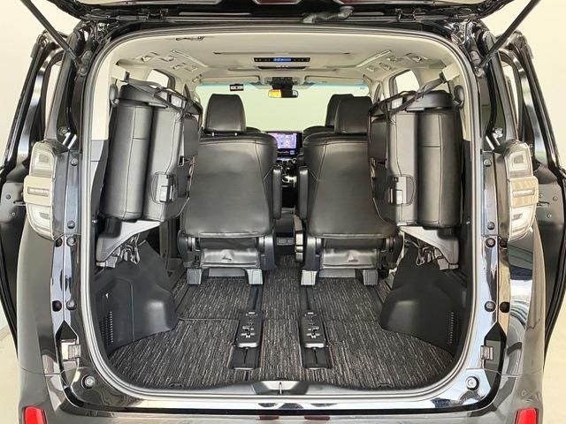 TOYOTA VELLFIRE 2018 Image 31