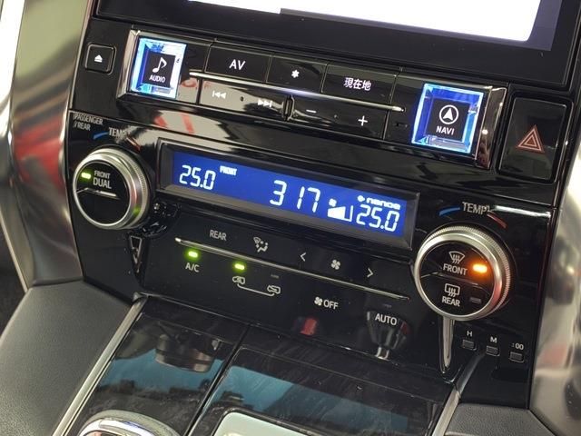 TOYOTA VELLFIRE 2018 Image 31