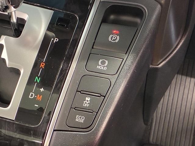 TOYOTA VELLFIRE 2018 Image 31