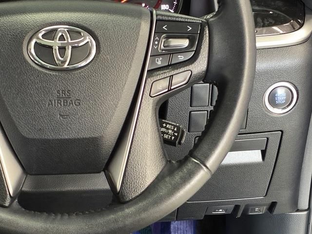 TOYOTA VELLFIRE 2018 Image 31