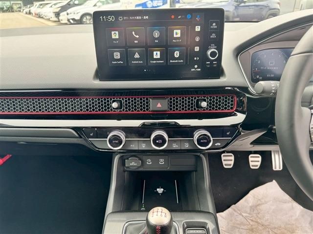 HONDA CIVIC HATCHBACK 2025 Image 31