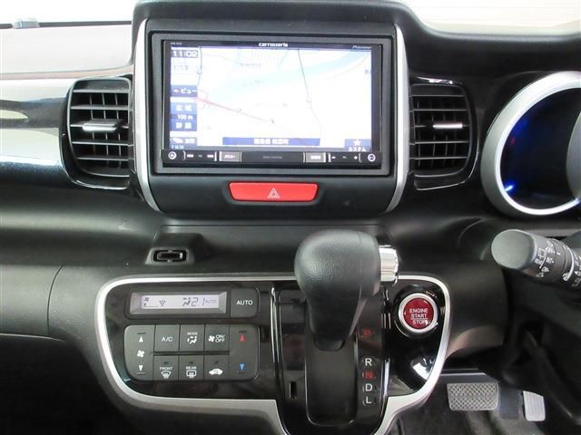 HONDA N BOX CUSTOM 2016 Image 31