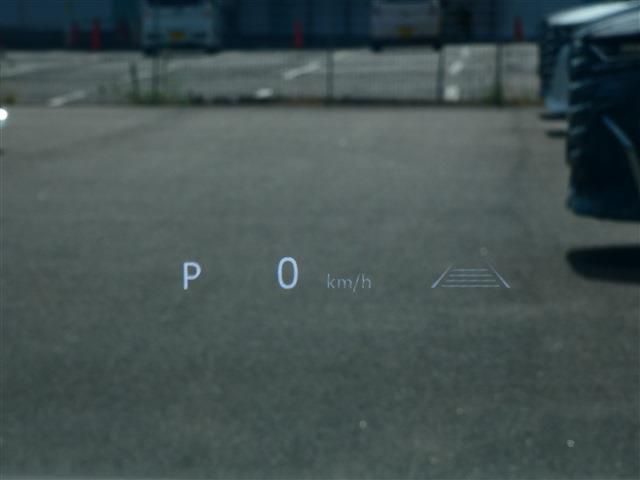 TOYOTA CROWN SEDAN HYBRID 2024 Image 31