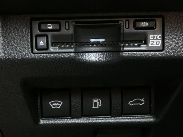 TOYOTA CROWN SEDAN HYBRID 2024 Image 31