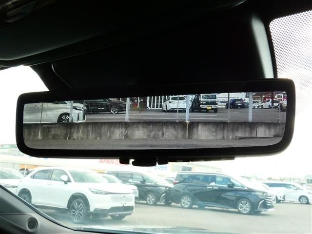 TOYOTA CROWN SEDAN HYBRID 2024 Image 31