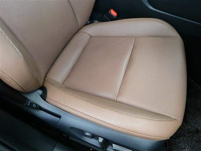 TOYOTA CROWN SEDAN HYBRID 2024 Image 31