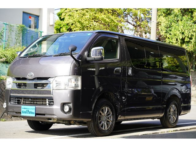 TOYOTA HIACE VAN 4WD 2020 Image 31