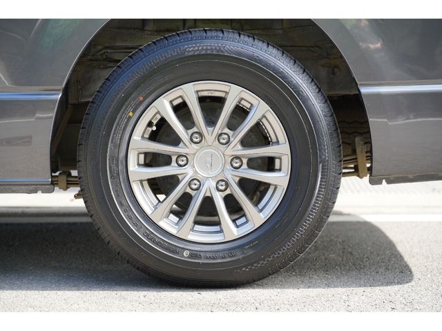 TOYOTA HIACE VAN 4WD 2020 Image 31