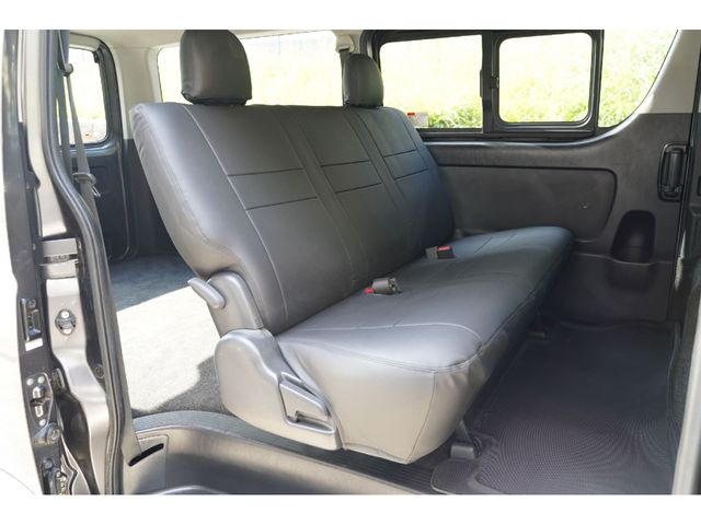 TOYOTA HIACE VAN 4WD 2020 Image 31